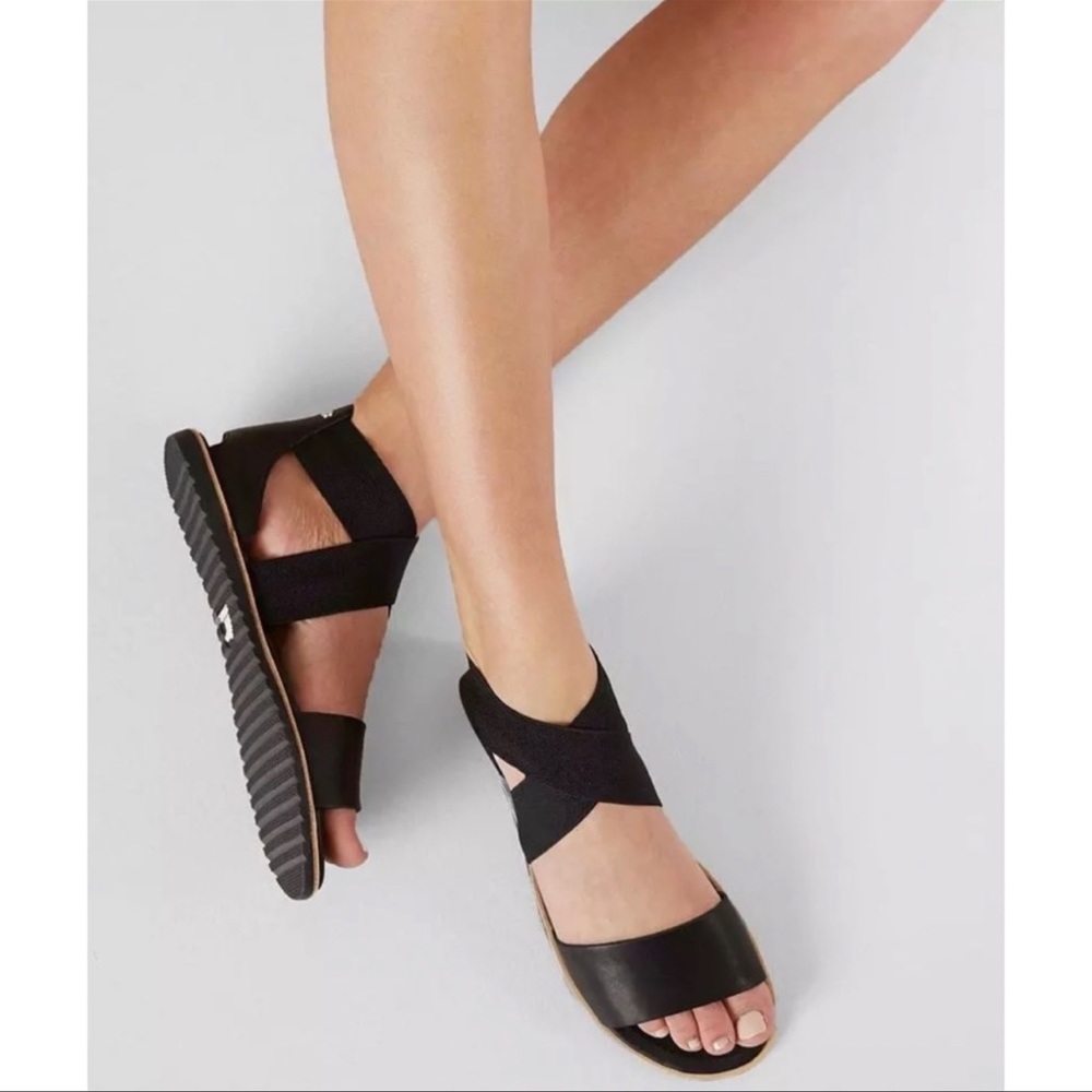 Sorel Ella Black Leather Cross Ankle Sandals size 9.5